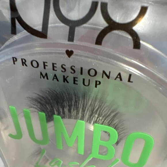 NYX Professional Makeup Jumbo Lash Vegan False Lashes Ego Flare - Picture 2 of 4